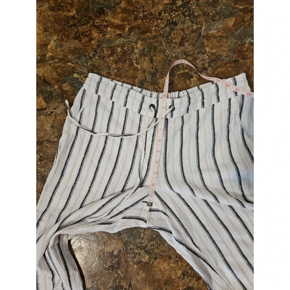 Per Se Linen blend pants White/Blue Striped pants Size Medium 55% Linen (A245)‎
